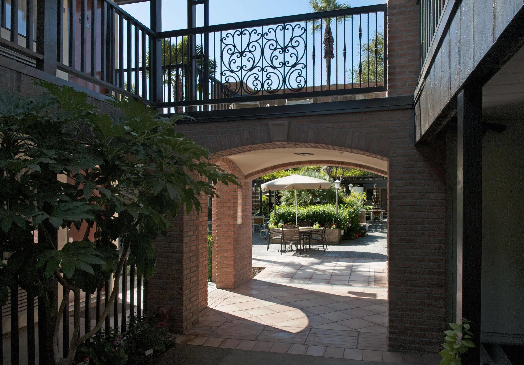 Roman Spa Resort Calistoga Eksteriør billede